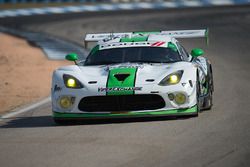 #33 Riley Motorsports SRT Viper GT3-R: Ben Keating, Jeroen Bleekemolen, Marc Miller