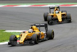 Kevin Magnussen, Renault Sport F1 Team RS16