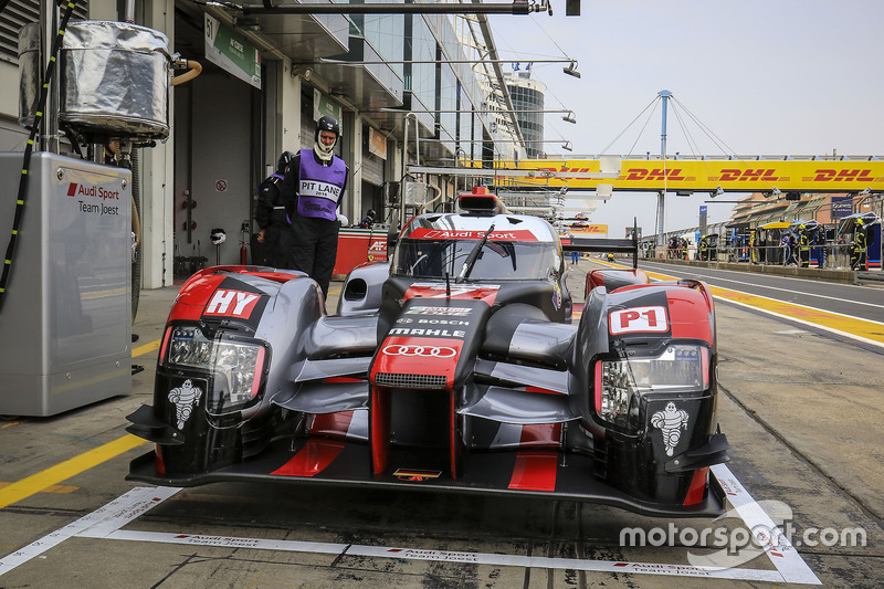 #7 Audi Sport Team Joest, Audi R18: Marcel Fässler, Andre Lotterer