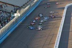 Start: Helio Castroneves, Team Penske Chevrolet, führt