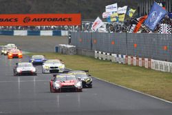 #1 Nismo Nissan GT-R Nismo GT3: Tsugio Matsuda, Ronnie Quintarelli leads