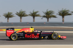 Даниил Квят, Red Bull Racing RB12