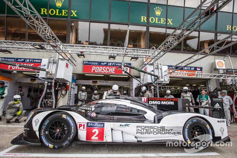 #2 Porsche Team Porsche 919 Hybrid: Romain Dumas, Neel Jani, Marc Lieb