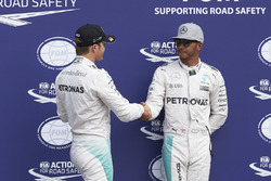 Polesitter Nico Rosberg, Mercedes AMG F1, second position Lewis Hamilton, Mercedes AMG F1