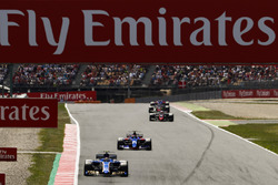 Pascal Wehrlein, Sauber C36, Carlos Sainz Jr., Scuderia Toro Rosso STR12, Kevin Magnussen, Haas F1 Team VF-17