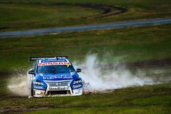 Todd Kelly, Nissan Motorsports runs out