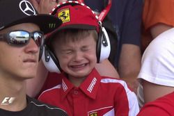 El niño que lloró desconsolado tras el abandono de Raikkonen