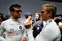 Jolyon Palmer, Renault Sport F1 Team with Marcus Ericsson, Sauber
