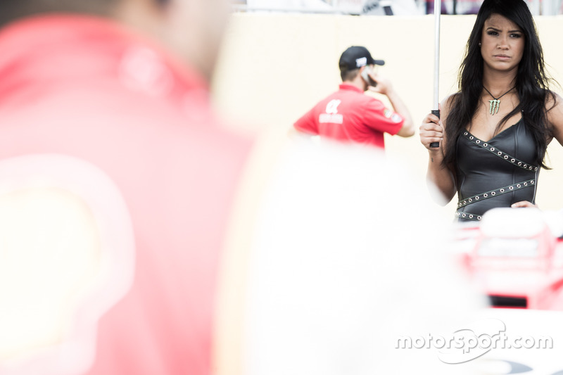 Grid Girl