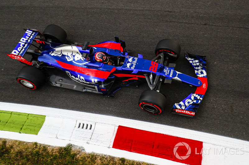 Daniil Kvyat, Scuderia Toro Rosso STR12