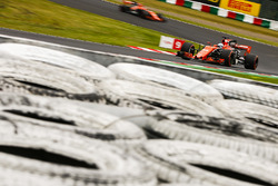 Fernando Alonso, McLaren MCL32, Stoffel Vandoorne, McLaren MCL32