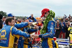 Race winner Alexander Rossi, Herta - Andretti Autosport Honda
