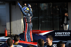Filipe Albuquerque, United Autosports, celebrates the win with John Falb, United Autosports
