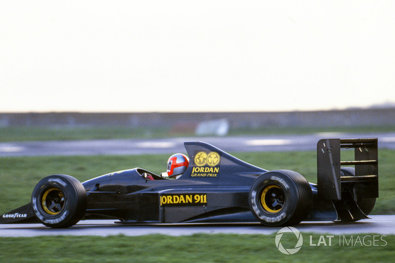 John Watson tests the Jordan 911 which was later renamed the Jordan 191