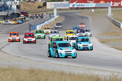 1. yarış start: Ali Türkkan lider
