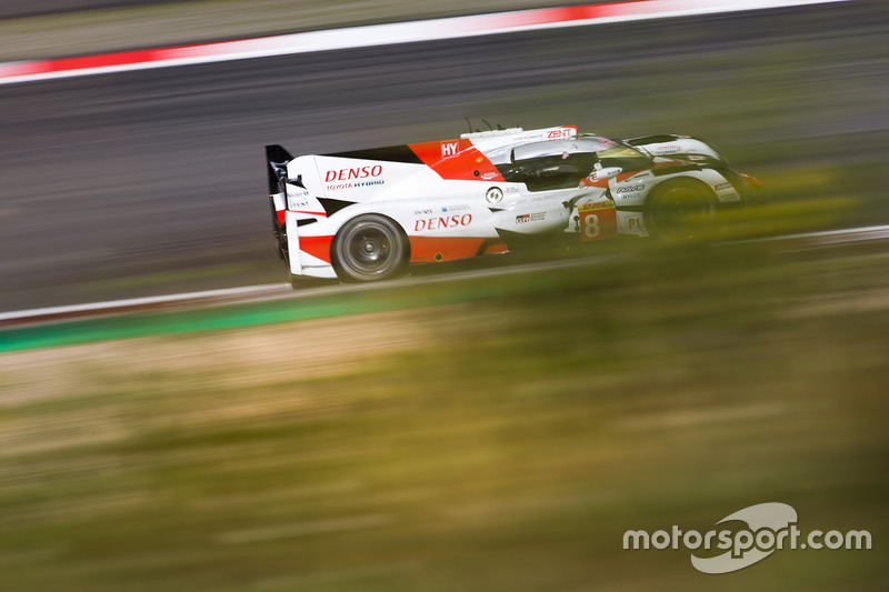#8 Toyota Gazoo Racing Toyota TS050 Hybrid: Anthony Davidson, Sébastien Buemi, Kazuki Nakajima