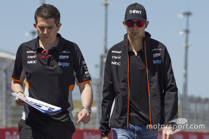 Esteban Ocon, Sahara Force India F1 walks the track