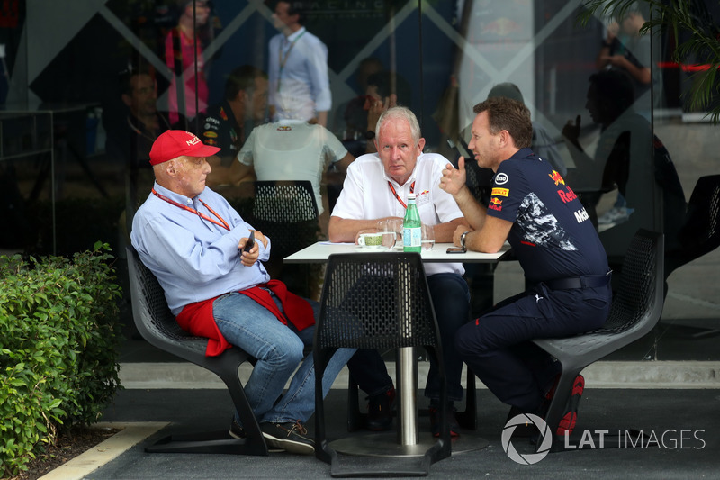 Niki Lauda, Presidente Non-Esecutivo Mercedes AMG F1, Christian Horner, Team Principal Red Bull Racing e il Dr. Helmut Marko, Consulente Motorsport Red Bull Racing