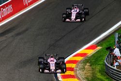 Esteban Ocon, Sahara Force India VJM10, Sergio Perez, Sahara Force India VJM10