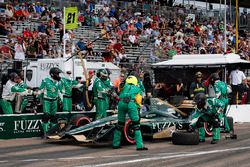 J.R. Hildebrand, Ed Carpenter Racing Chevrolet pit stop