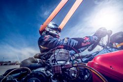 Carlos Sainz Jr., Scuderia Toro Rosso, durante l'allenamento al Karting Club Correcaminos di Recas