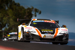 #1 Tekno Autosports / McLaren GT, McLaren 650s GT3: Alvaro Parente, Rob Bell, Co?me Ledogar