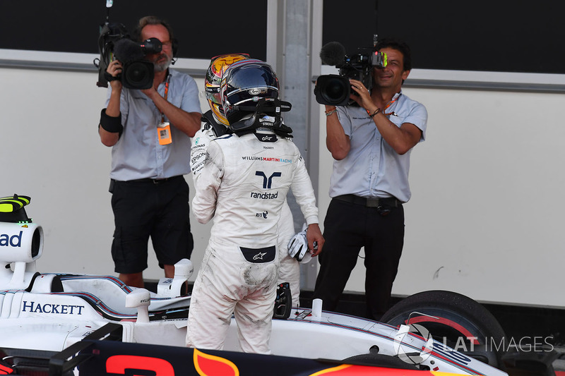 Fernando Alonso, McLaren ve Lance Stroll, Williams, parc ferme