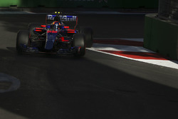 Карлос Сайнс-мл., Scuderia Toro Rosso STR12