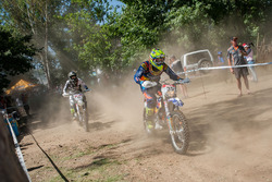 Kirsten Landman, Travis Holman