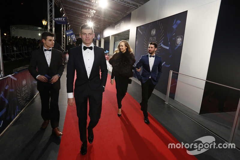 Max Verstappen, Red Bull Racing et Jose Maria Lopez, Citroën