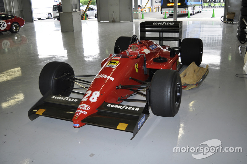 フェラーリF187(Ferrari F187)