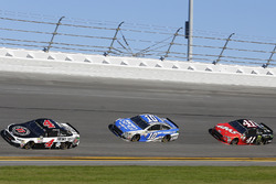 Kevin Harvick, Stewart-Haas Racing Ford, Danica Patrick, Stewart-Haas Racing Ford and Kurt Busch, Stewart-Haas Racing Ford