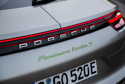Porsche Panamera Turbo S E-Hybrid