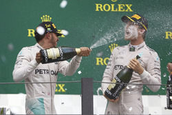 Podium: race winner Lewis Hamilton, Mercedes AMG F1, second place Nico Rosberg, Mercedes AMG F1