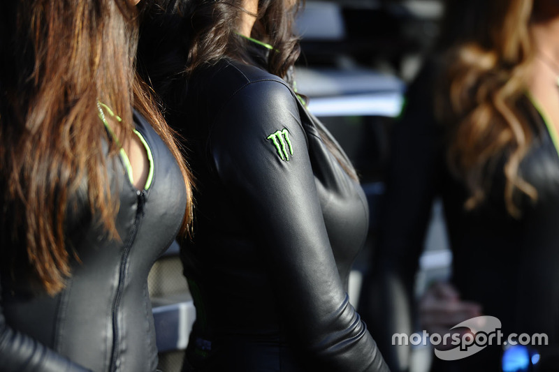 Grid girl Monster energy, dettaglio