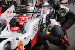 #7 Toyota Gazoo Racing Toyota TS050 Hybrid: Mike Conway, Kamui Kobayashi
