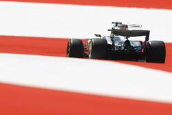 Lewis Hamilton, Mercedes AMG F1 W08