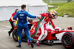 Oliver Rowland, DAMS, ganador de la pole Charles Leclerc, PREMA Powerteam