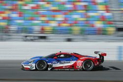 #69 Chip Ganassi Racing Ford GT: Andy Priaulx