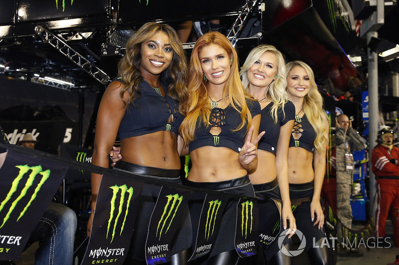 Grid girls Monster