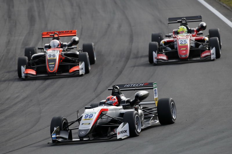 Никита Мазепин, Hitech Grand Prix, Dallara F317 – Mercedes-Benz