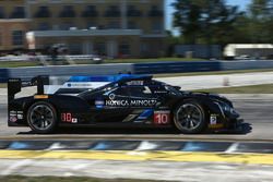 #10 Wayne Taylor Racing, Cadillac DPi: Ricky Taylor, Jordan Taylor, Alex Lynn