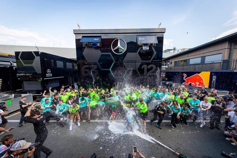 Andrea Kimi Antonelli, Mercedes, George Russell, Mercedes, Toto Wolff, Mercedes