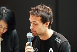 renault japan, Jolyon Palmer