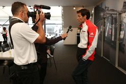 Mark Webber, Porsche Team en interview avec Motorsport.com