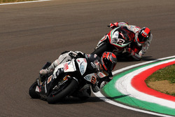 Jordi Torres, Althea BMW Team, und Leon Camier, MV Agusta