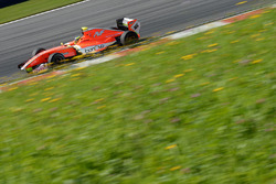 Tom Dillmann, AVF