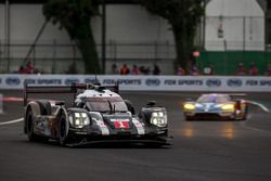 #1 Porsche Team Porsche 919 Hybrid: Timo Bernhard, Mark Webber, Brendon Hartley