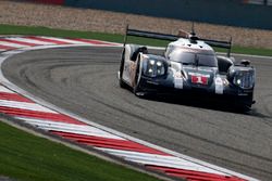 #1 Porsche Team, Porsche 919 Hybrid: Timo Bernhard, Mark Webber, Brendon Hartley