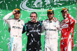 Podium: race winner Lewis Hamilton, Mercedes AMG F1, second place Nico Rosberg, Mercedes AMG F1, third place Sebastian Vettel, Ferrari